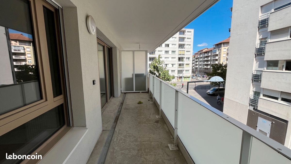 Appartement 3 pièces 65 m² · à Villeurbanne · 65 m² · 1 046 €/mois