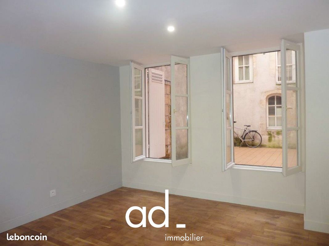 Appartement 2 pièces 40 m² · à La Rochelle · 40 m² · 735 €