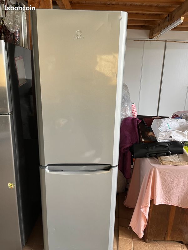 Refrigerateur/congelateur (image 1)