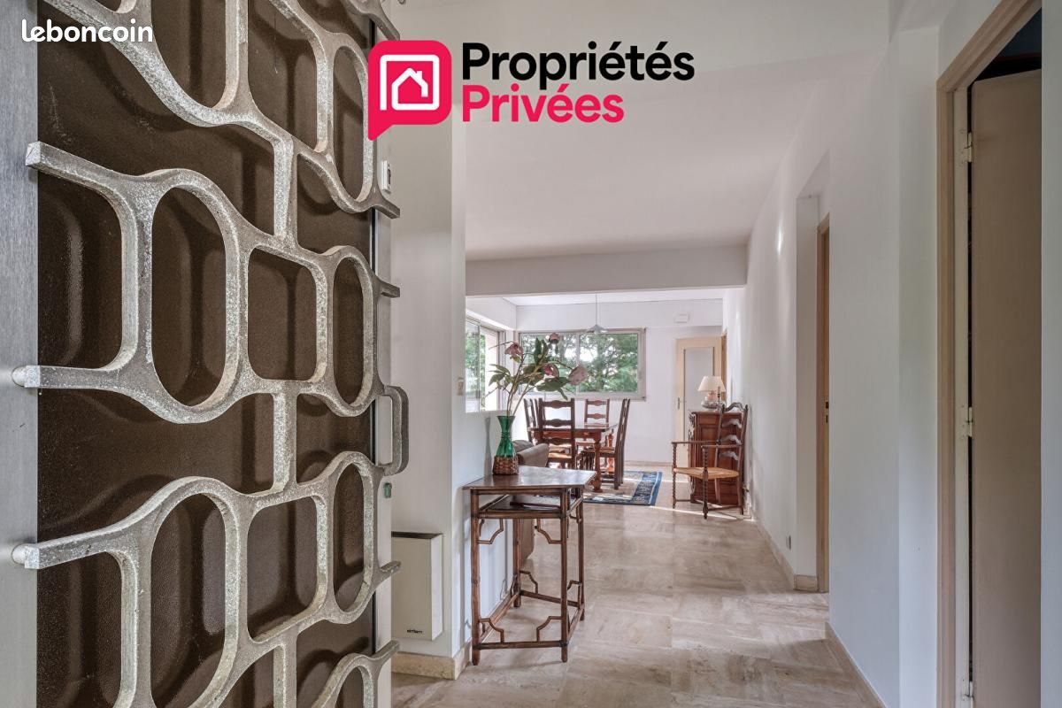 Maison 8 pièces 228 m² · à Saint-Chéron · 228 m² · 470 000 €