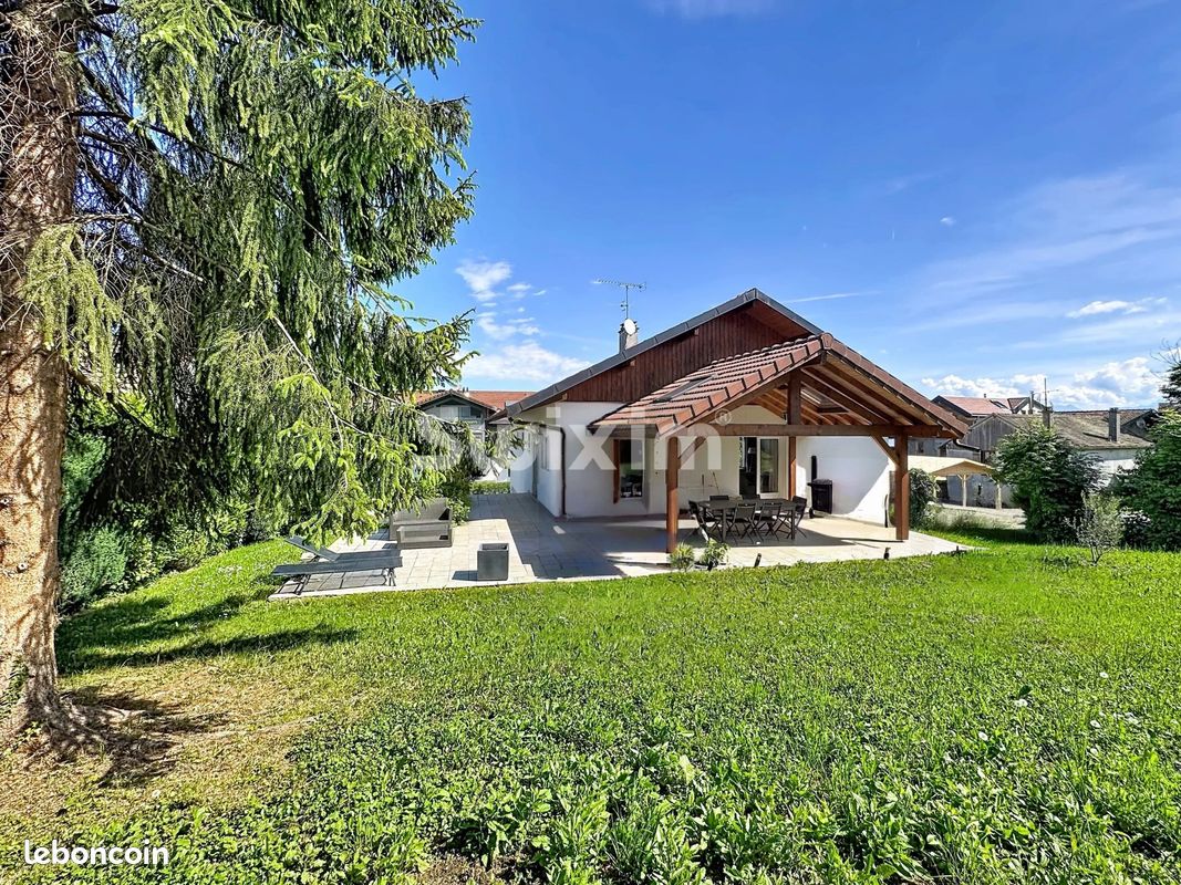Maison 6 pièces 180 m² · à Évian-les-Bains · 180 m² · 699 000 €
