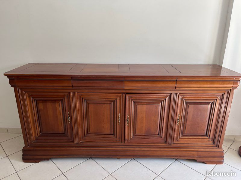 Buffet en bois style Louis Philipe (image 1)