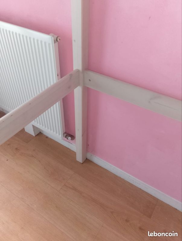 Lit mezzanine bois avec échelle – bon état 110 euros (image 3)
