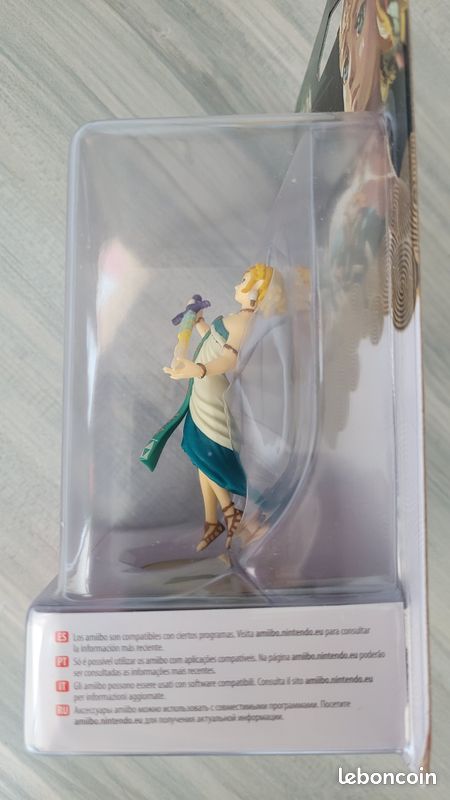 Zelda Tears of the Kingdom Edition Collector + Amiibos (image 9)
