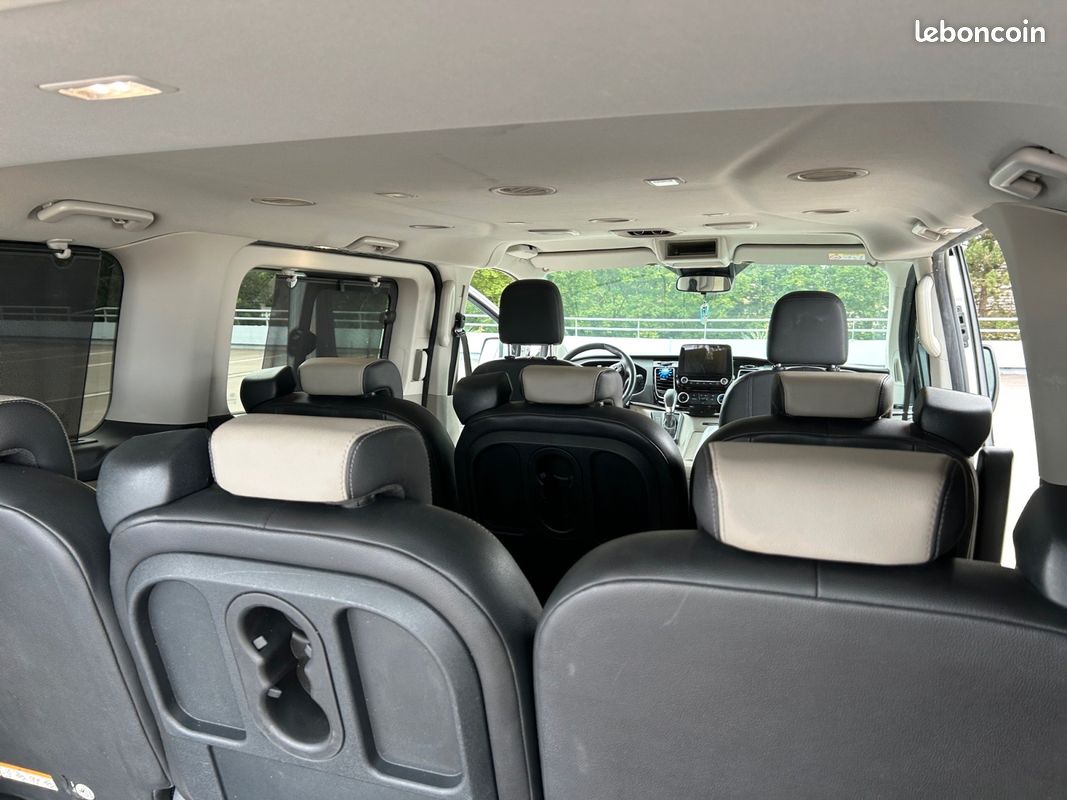 Ford tourneo custom combi 290 2.0 tdci 170 l1h1 bva start-stop - 8 places (image 41)