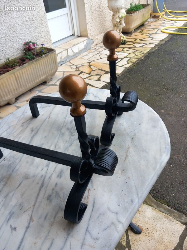 Une paire de chenet (image 2)