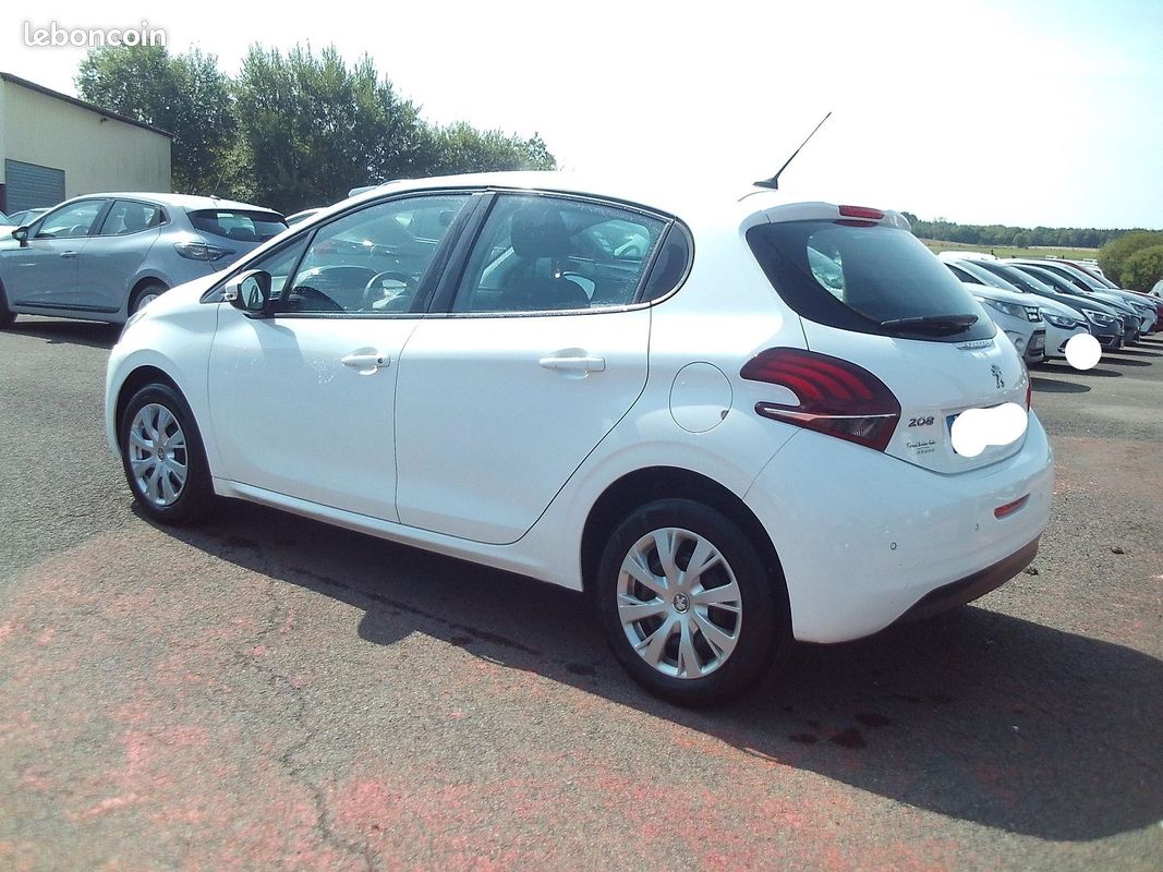 Peugeot 208 AFFAIRE 1.5 BLUEHDI 100CH PREMIUM PACK 5 PORTES (image 4)