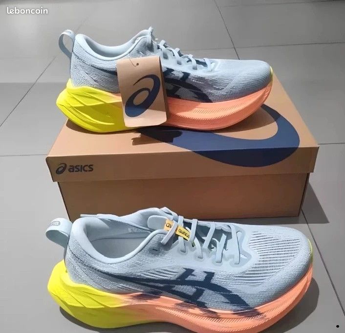 Asics Su/perblast 2 Paris gris (image 1)
