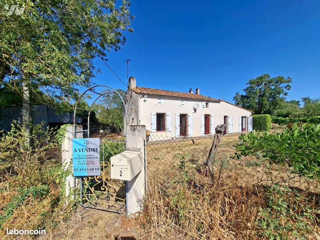 Maison 2 pièces 54 m² · à Argentonnay · 54 m² · 64 200 €