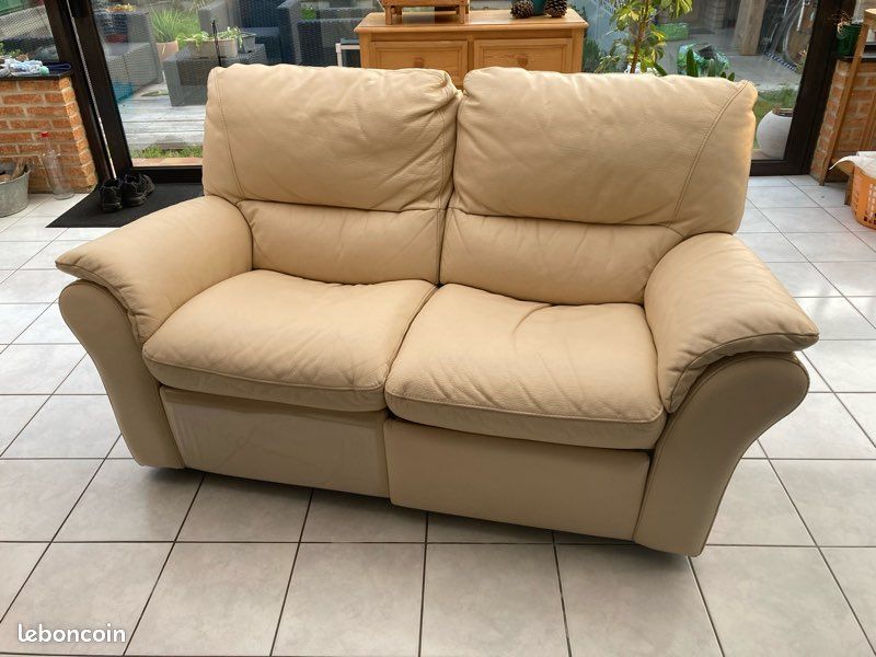 Canapé cuir beige (image 1)