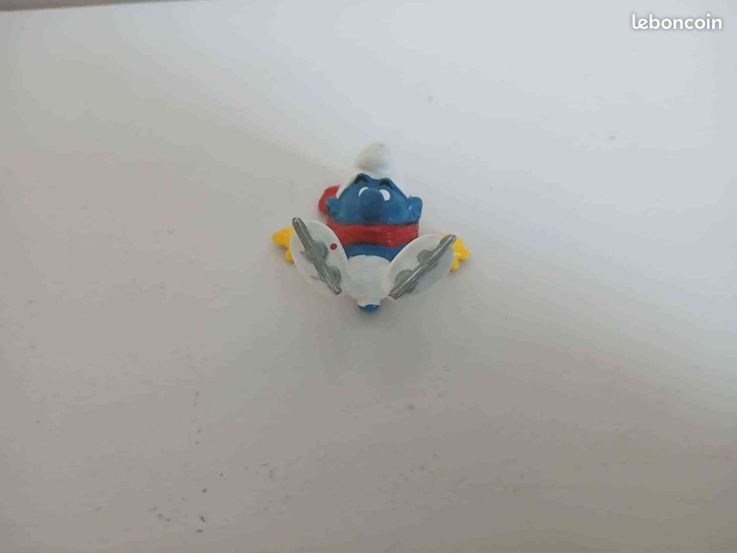 Schtroumpf patineur (image 1)