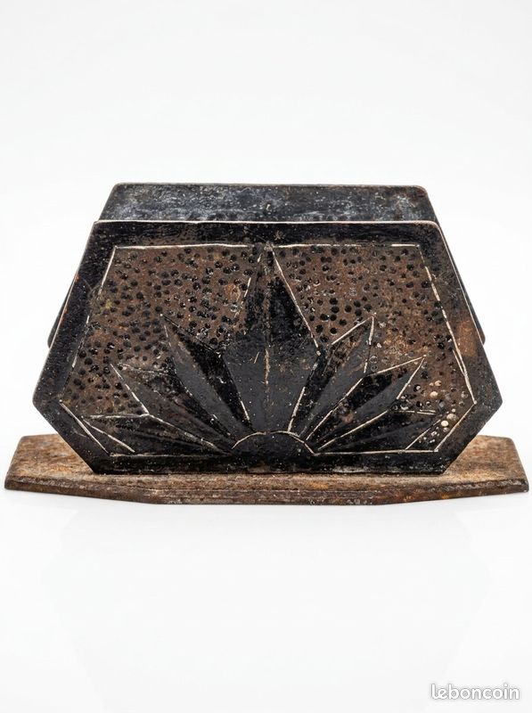 Paire de patères Art Deco, en bois et métal années 30 40