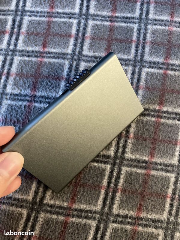 Porte-Carte de Crédit en Aluminium RFID pour Hommes à Vendre (image 3)