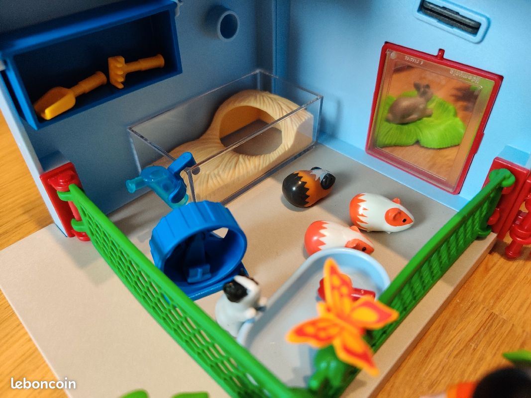 Playmobil Maisonnette des rongeurs et lapins (No 9277) + Enfants avec petits animaux (No 70137) (image 2)