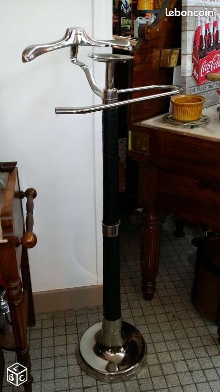 Valet de chambre métal chromé et cuir (image 2)