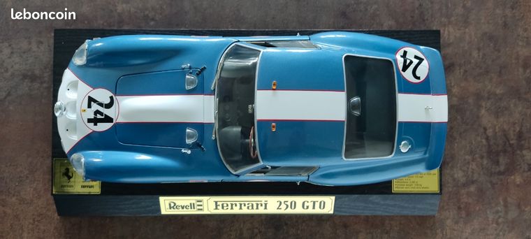 Ferrari 250 GTO #24 1962 Bleu Revell 1/12 08855, Miniature Collection, état Neuf