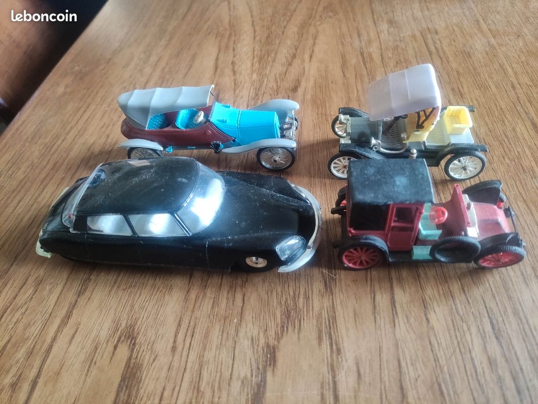 GROS LOT De 25 Figurines Bonux Et Kinder VINTAGE - Collection