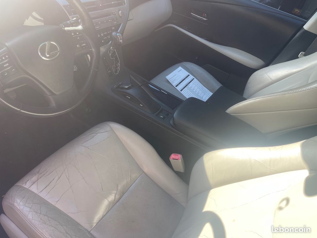 Lexus RX450H+ PH3 AN:04/2011 4WD RX 450H 3.5 V6 300cv ENTRETIEN EXLUSIVE EN CONCESSION 10000e (image 5)