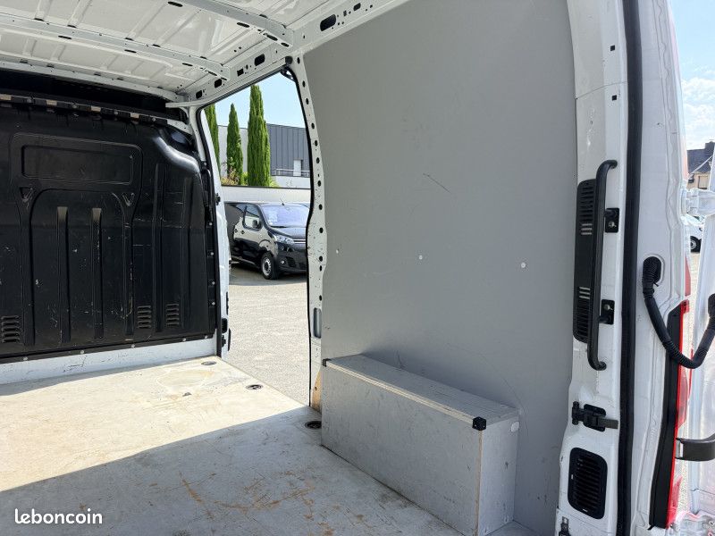 Renault MASTER III FG F3500 L2H2 2.3 BLUE DCI 135CH GRAND CONFORT EURO6 (image 13)