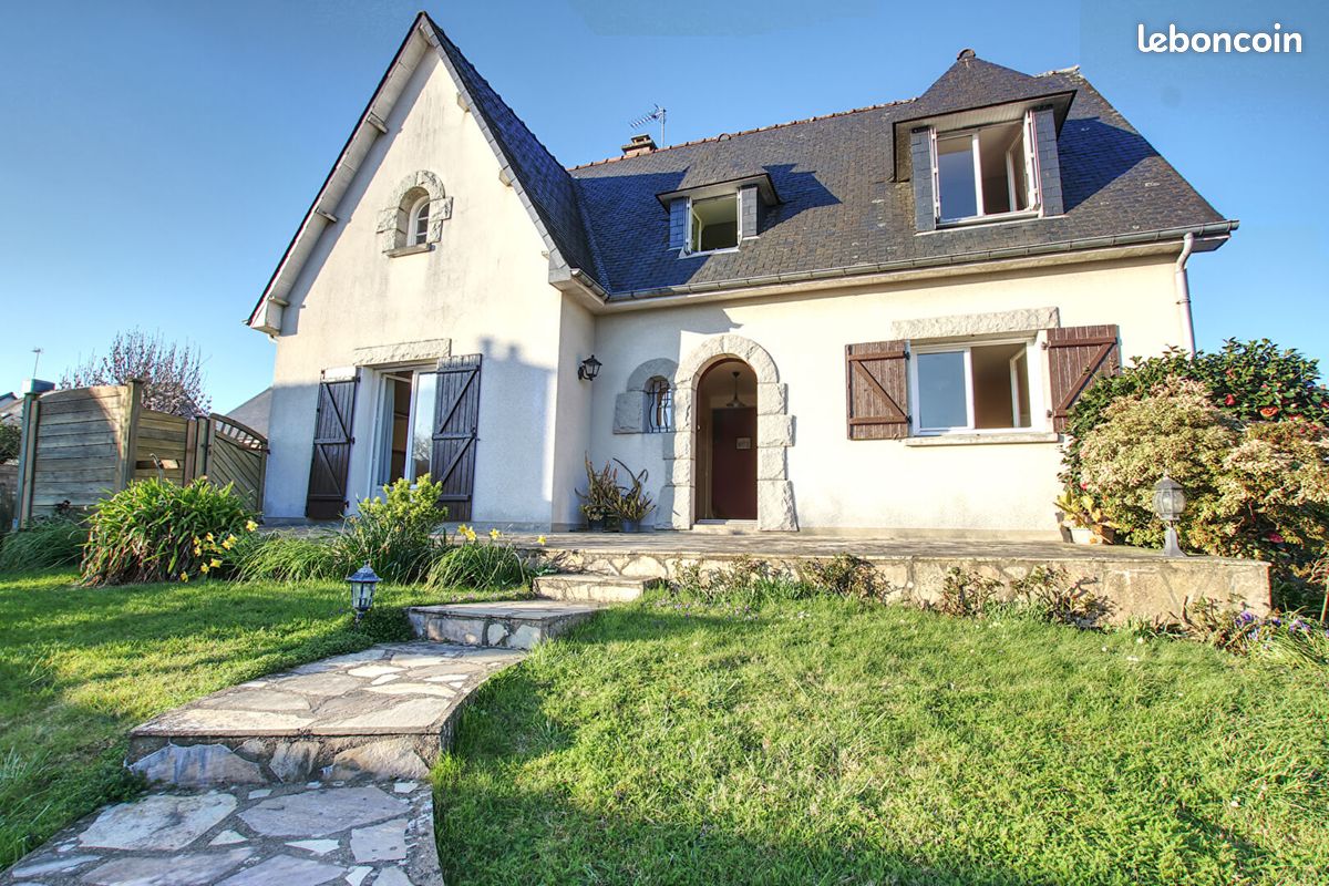 Maison 7 pièces 142 m² · à Melesse · 142 m² · 306 000 €