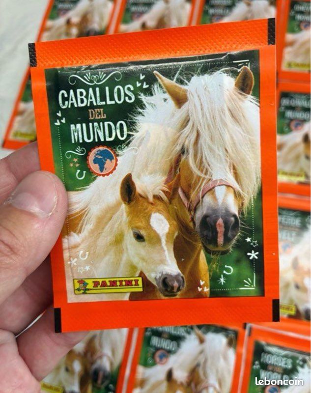 Panini CHEVAUX DU MONDE 2025 Album Panini CHEVAUX DU MONDE 2025 Album