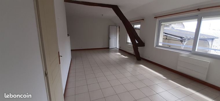 CHECY appartement F3 60m²