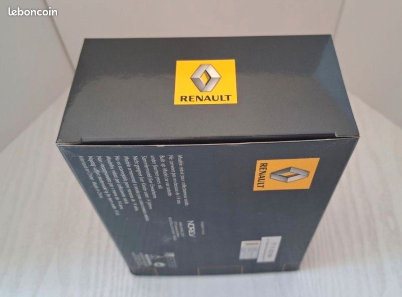 Norev 1/43 – Renault Clio Break Estate – Beige Métal – Collection