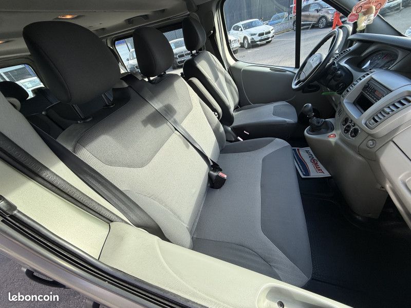Renault TRAFIC 2.0 dci 90cv (9Places) Clim (image 15)