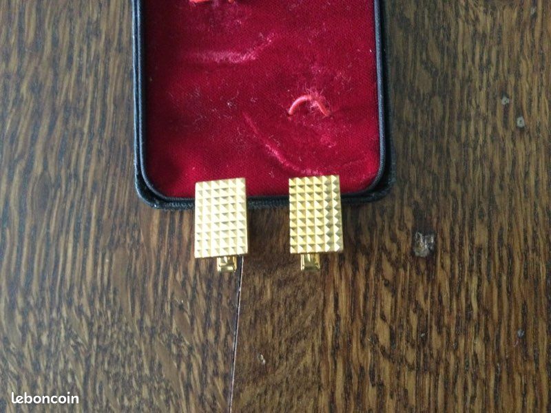 Boutons de manchettes (image 1)