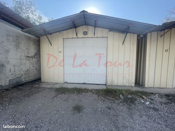 Inconnu 25 m² La Penne-sur-Huveaune