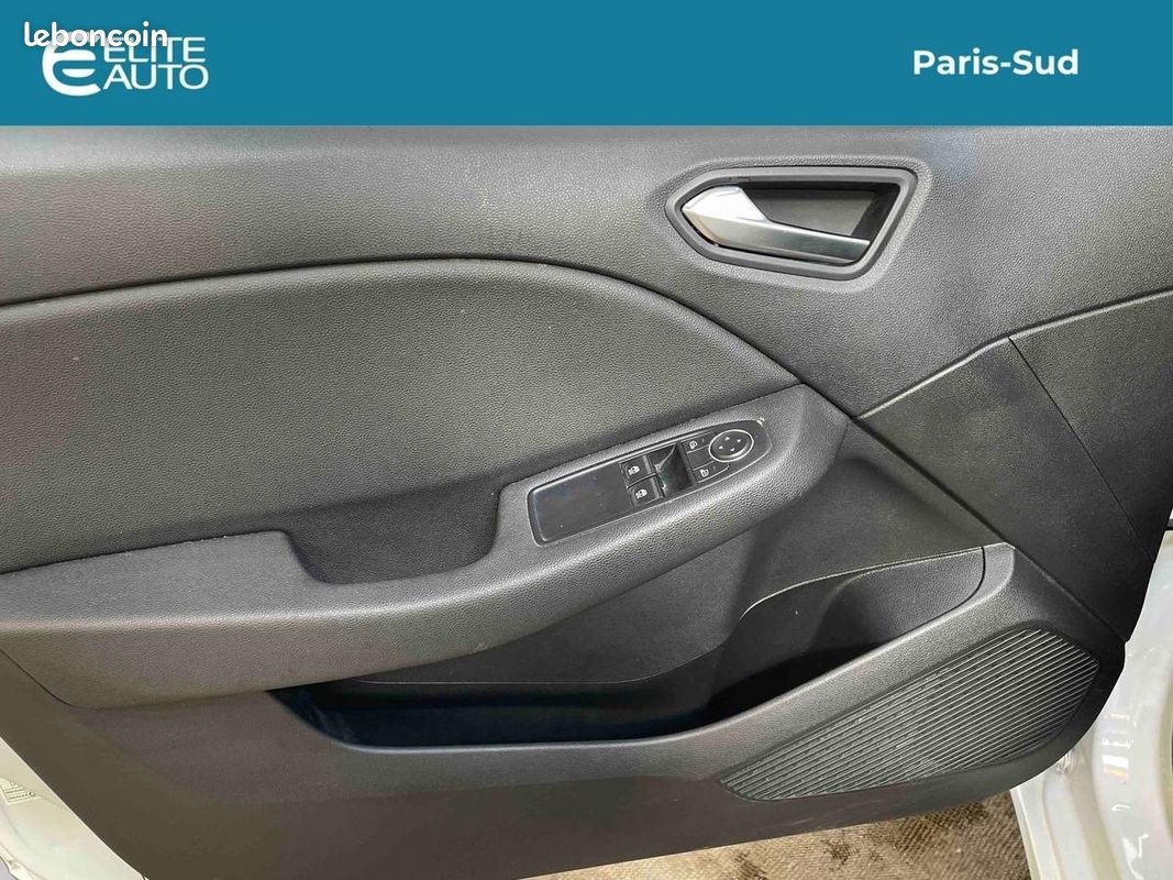 Renault clio societe blue dci 85 air nav (image 16)