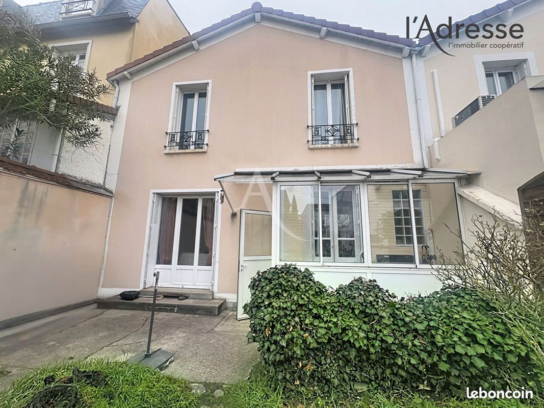 Maison 5 pièces 90 m² · à Suresnes · 90 m² · 650 000 €