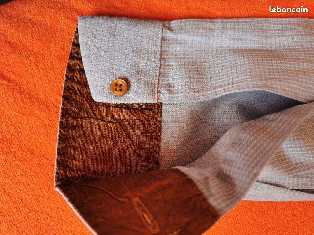 Chemise bleu clair Fred Perry taille L très bon état col et boutons très originaux (image 11)