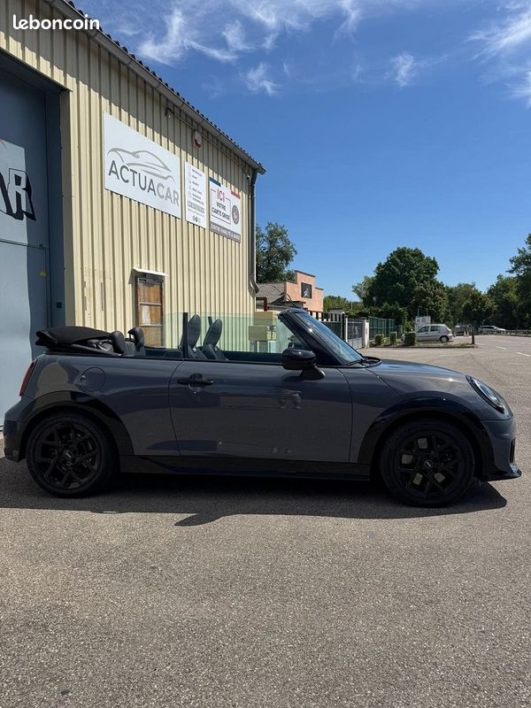 Mini COOPER CABRIO S 204CH JCW DKG7 (image 22)
