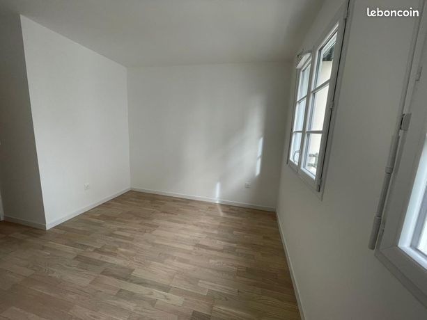 Maison a louer serris - 5 pièce(s) - 98 m2 - Surfyn