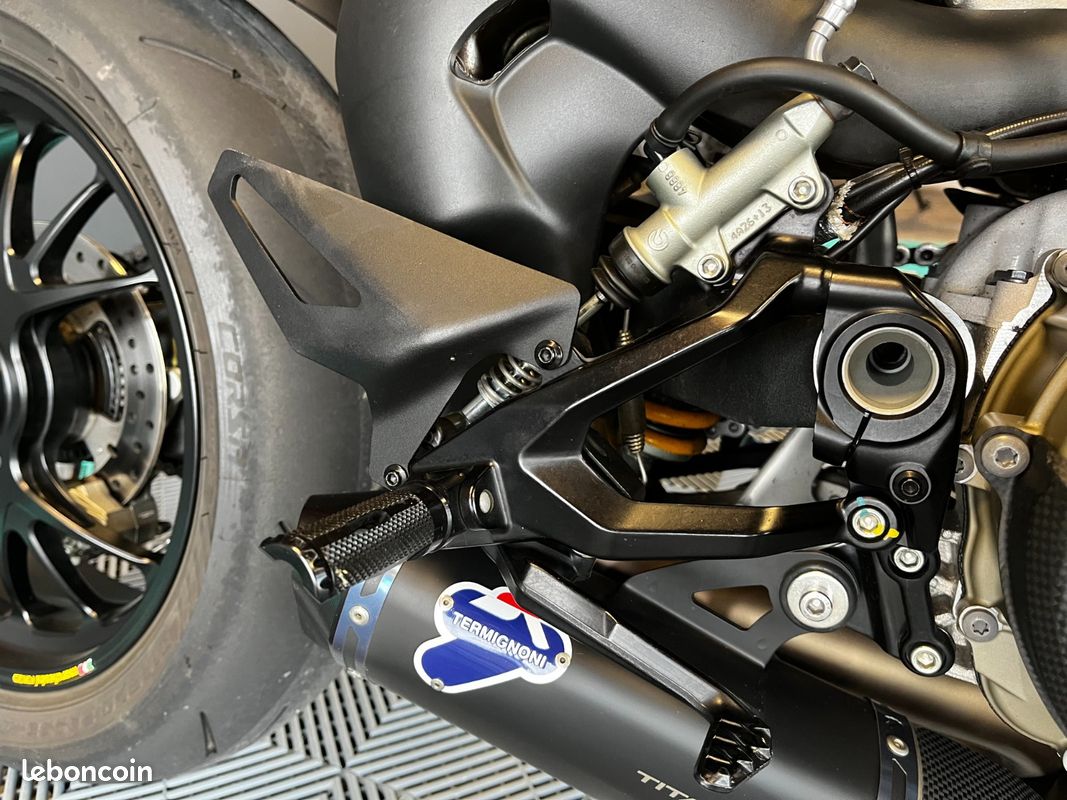 Ducati streetfighter v4 s / ligne thermignoni / parfait etat rien a prevoir (image 18)