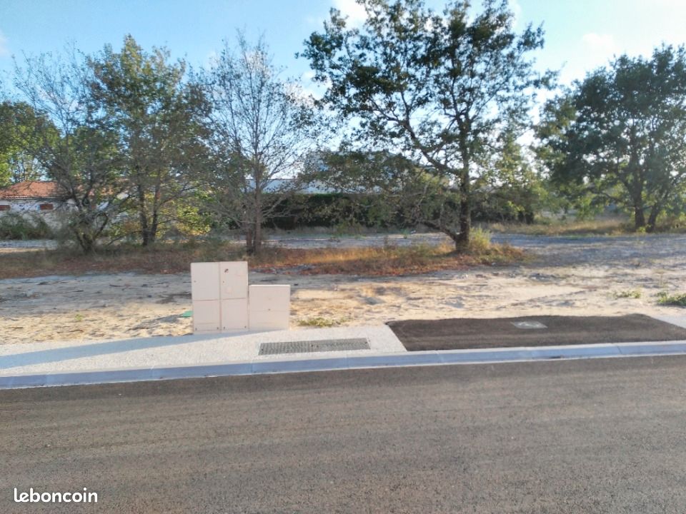 Terrain 671 m² Le Porge · 200 000 €