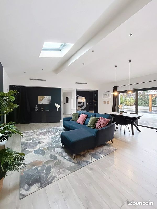 Maison 5 pièces 157 m² · à Merville · 157 m² · 515 000 €
