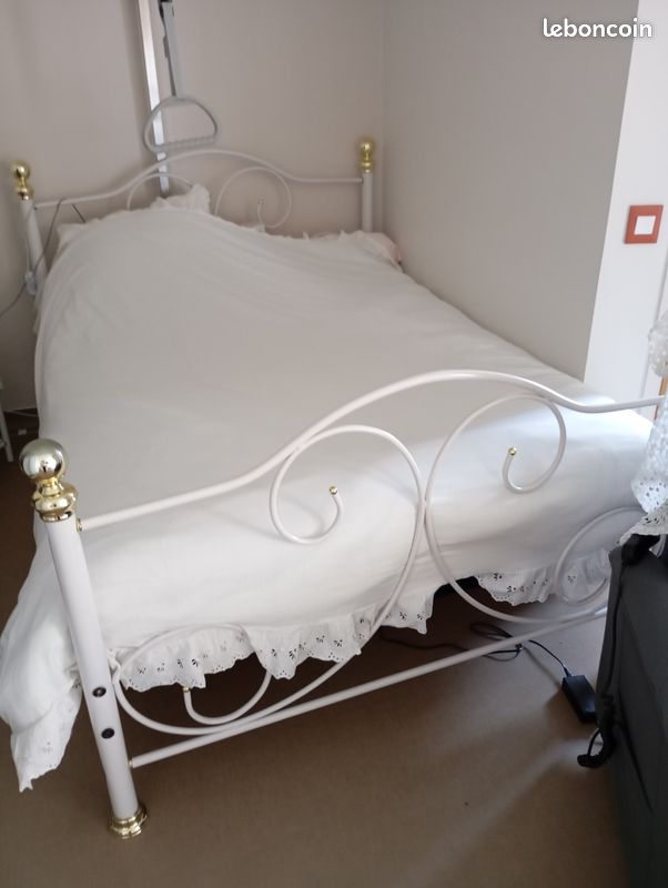Meuble blanc urgent (image 1)