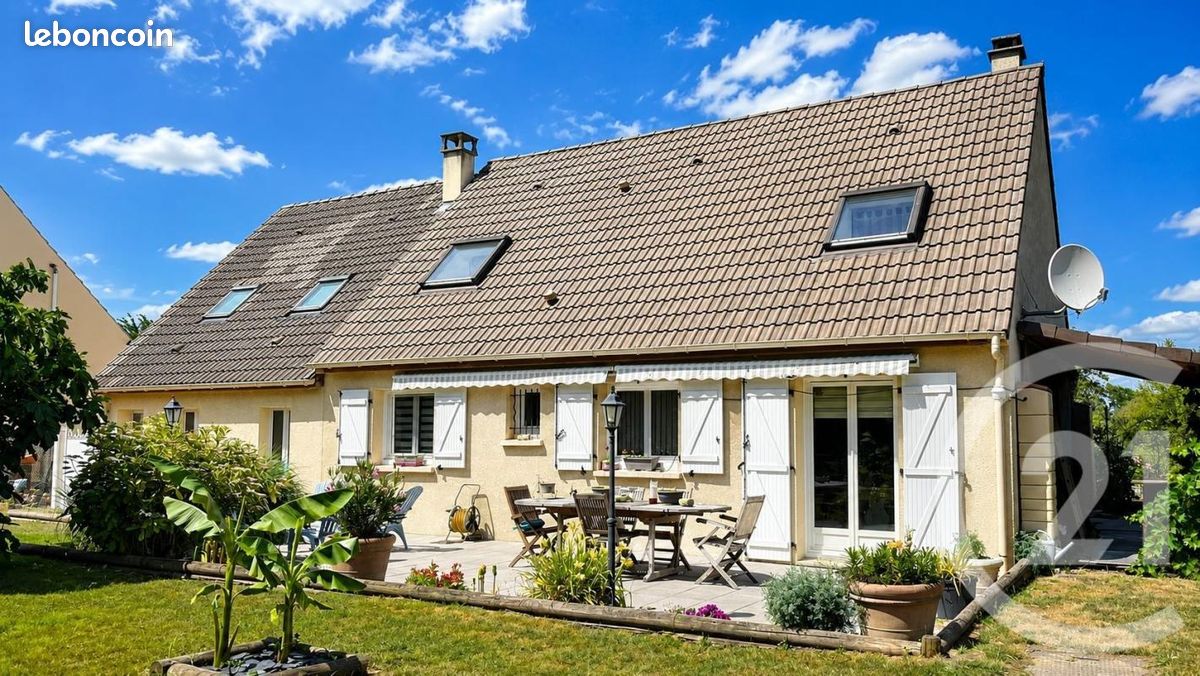 Maison 8 pièces 153 m² · à Le Mesnil-Simon · 153 m² · 299 000 €