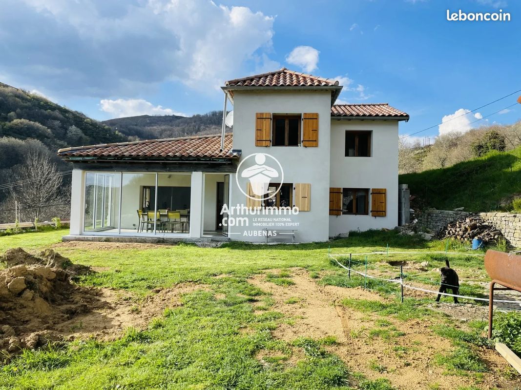 Maison 4 pièces 116 m² · à Gourdon · 116 m² · 270 000 €