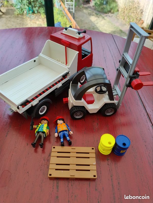 Camion et chariot élévateur Playmobil 70169 (image 3)