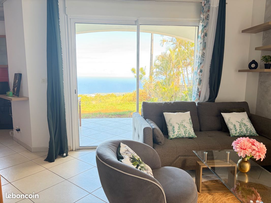 Maison 5 pièces 110 m² · à Saint-Pierre · 110 m² · 1 390 €