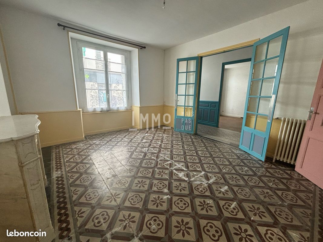 Immeuble 150 m² Saint-Calais (image 4)