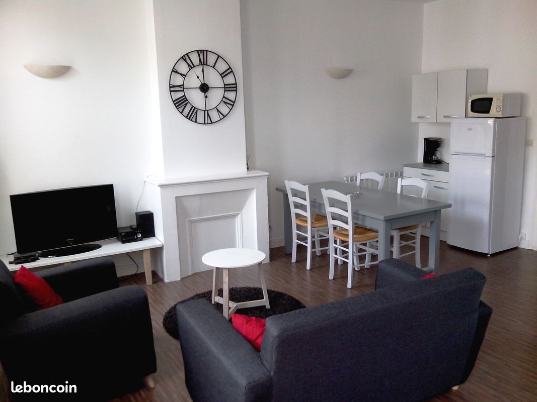 Maison 3 pièces 59 m² · à Rochefort · 59 m² · 750 €