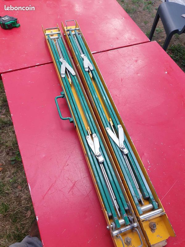 Paire de tréteaux pliant Macc en metal (image 1)