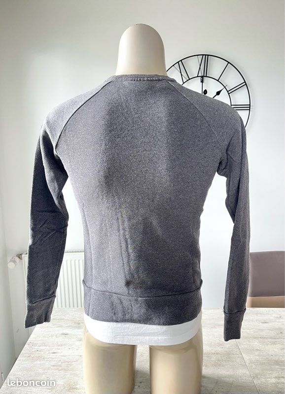 Sweat pull Ami Paris très bon état taille XS (image 3)