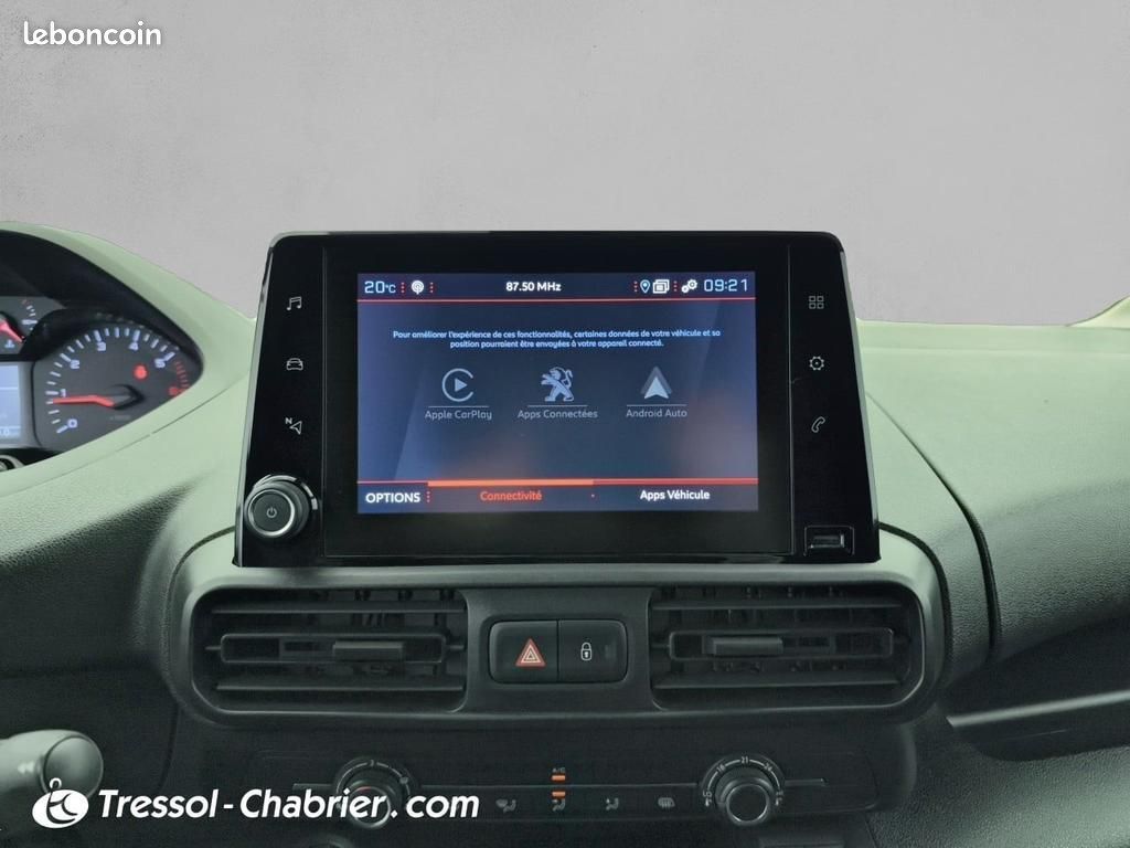 Peugeot Partner FOURGON STANDARD 650 KG BLUEHDI 100 S&S BVM5 ASPHALT (image 21)