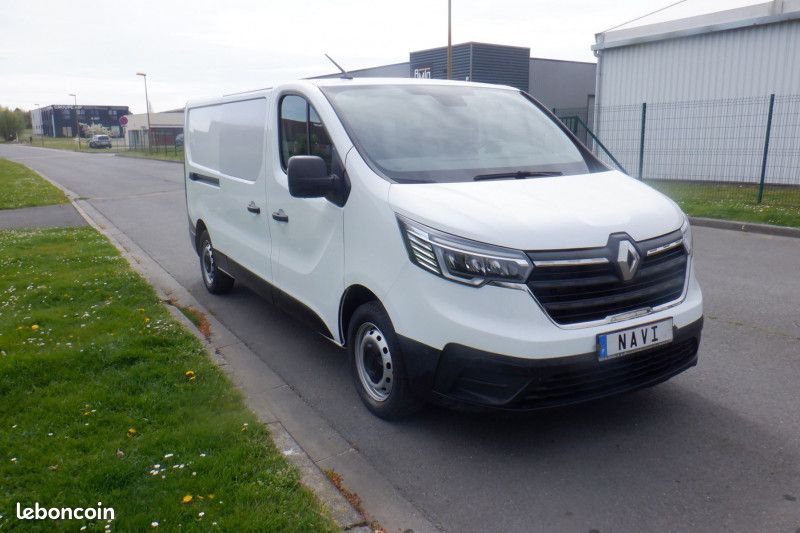 Renault TRAFIC III FG 2.0 BLUE DCI 110CH L2H1 CONFORT (image 2)
