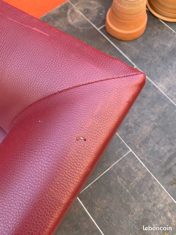 Fauteuils et table basse (image 6)